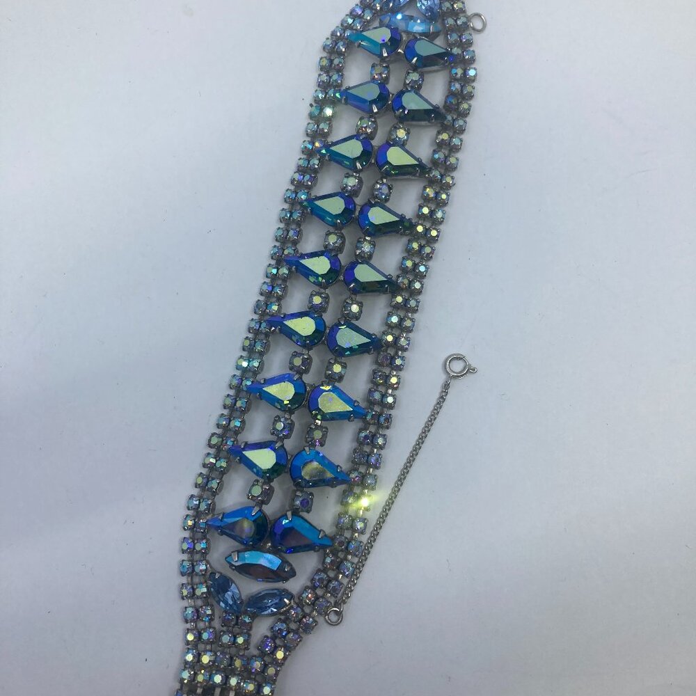 Vtg 1960 CONTINENTAL ? blue borealis crystal rhinestone chunky bracelet